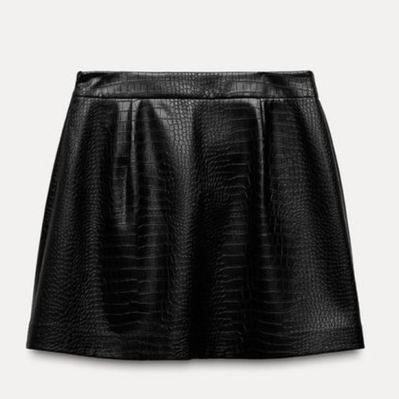 ZARA faux leather mini skirt - Picture 5 of 9